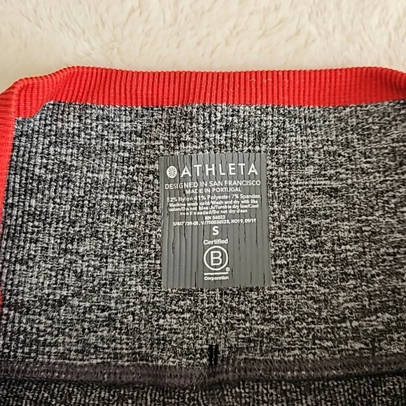 Athleta High-rise Leggings | 28" Inseam - Picture 6 of 8